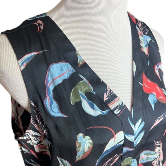 Womens Banana Republic Essential Favorite Sleeveless Hi Low Top Blouse - Sz M - Picture 2 of 2